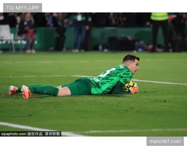 埃尔切一比一绝平奥萨苏纳 升班马开局表现强势